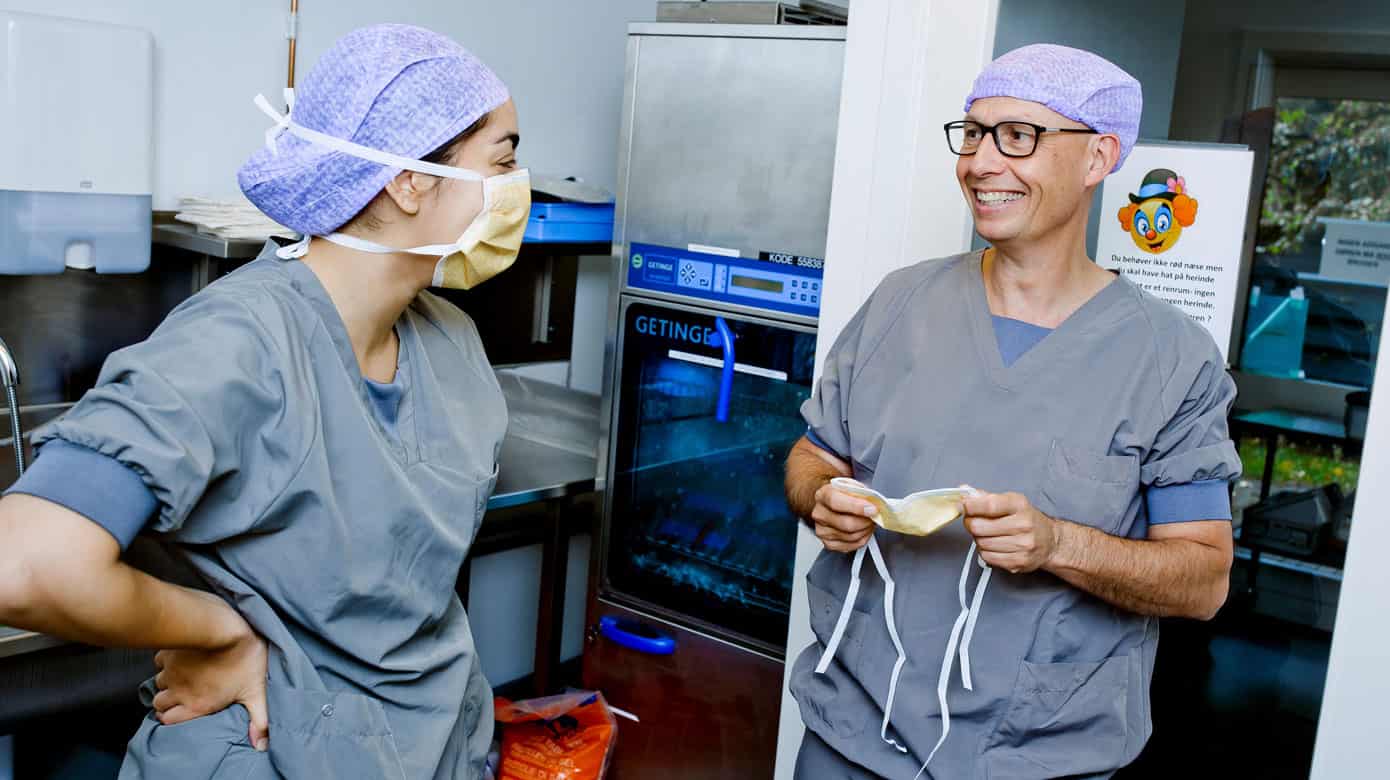 Andreas Printzlau og kollega lige inden operation. Foto: Claus Boesen