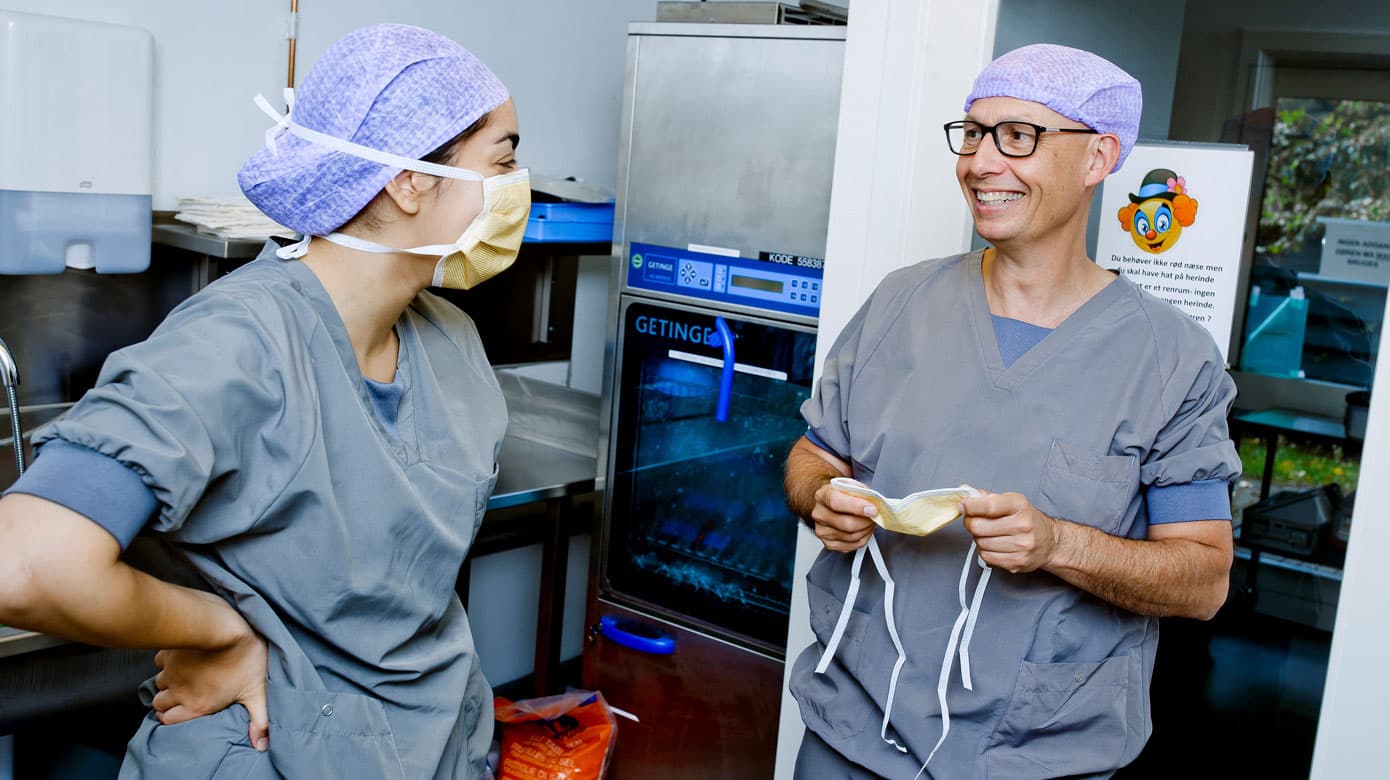 Andreas Printzlau og kollega lige inden operation. Foto: Claus Boesen